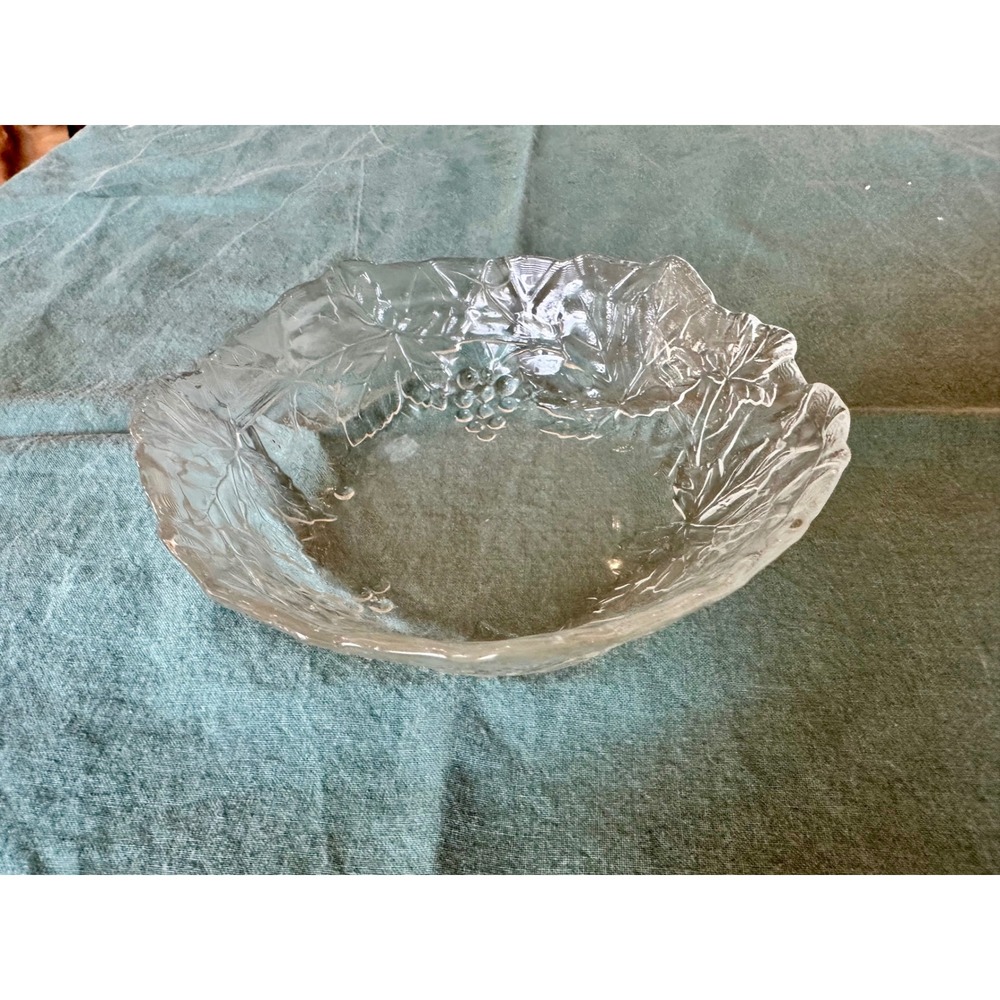 Vintage Clear Textured Glass Bowl Grape and Leaf Embossed Ruffled Edge Serving